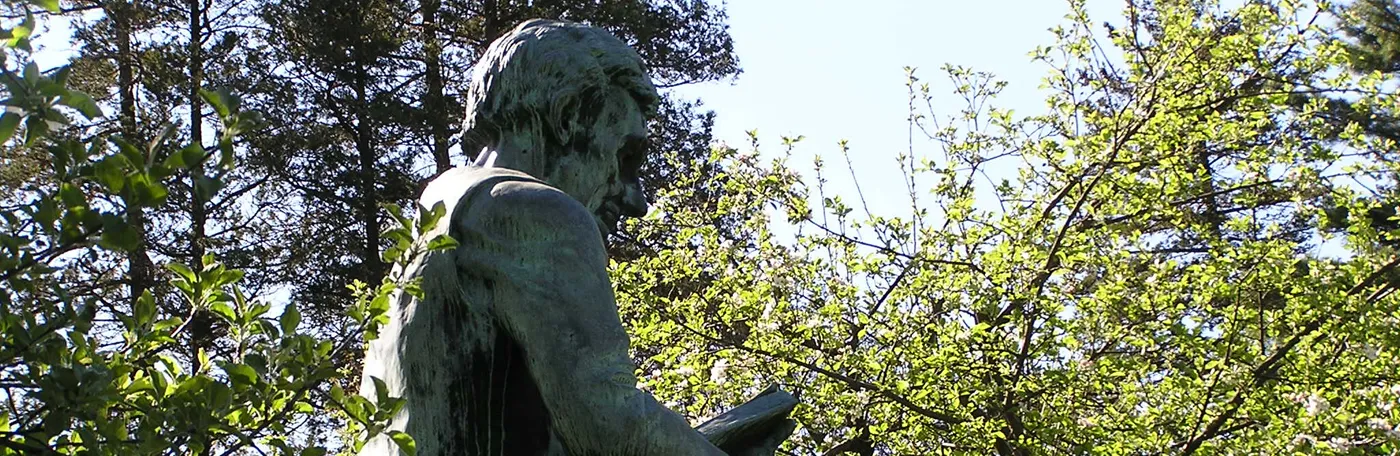 Abraham Lincoln Statue on Lamont Campus