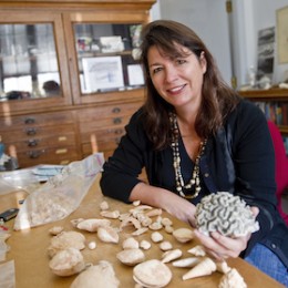 photo of Maureen E. Raymo